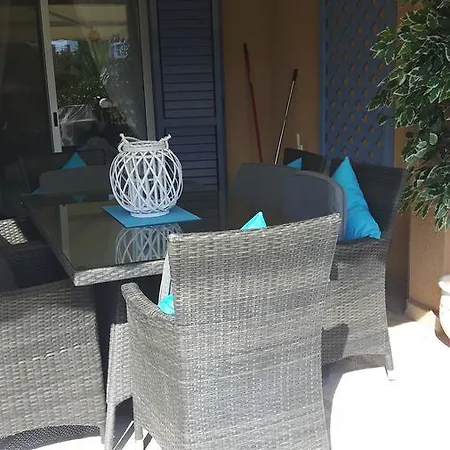 Διαμέρισμα Limnaria Gardens *